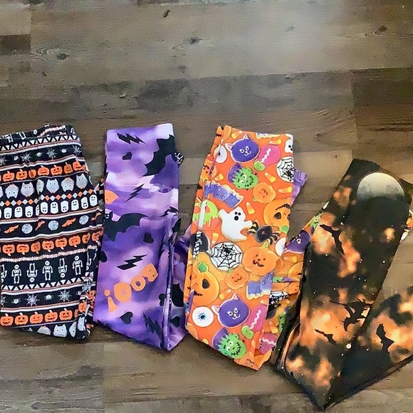 4 pair No Boundaries Halloween leggings small xs - Picture 1 of 9